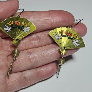 Vtg Chinese Double-sided Folding Articulated Fan Earrings Dove Phoenix Gold Tone